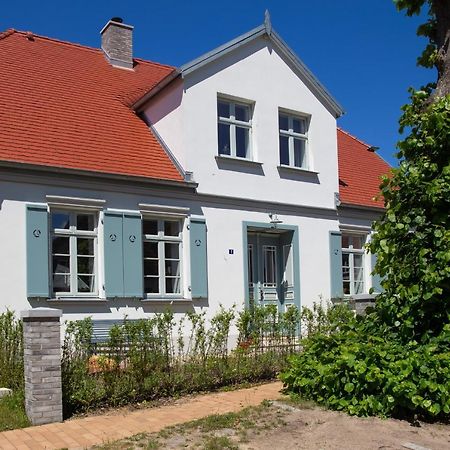 Kapitaenshaus Luv & Lee Villa Wustrow  Buitenkant foto